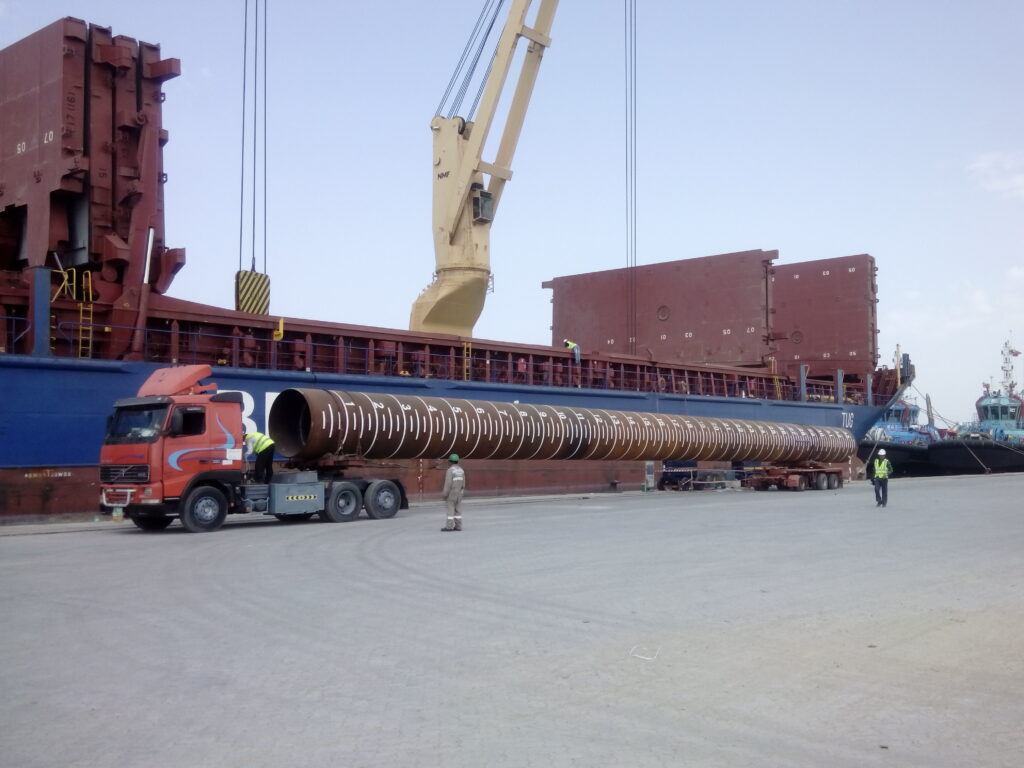 image of dolly trailer with heavy loads